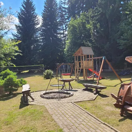 Dom Majka Z 5 Sypialniami