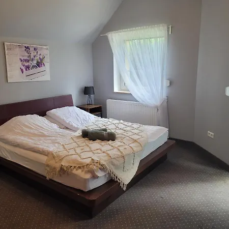 Prázdninový dům Dom Majka Z 5 Sypialniami Sklářská Poruba