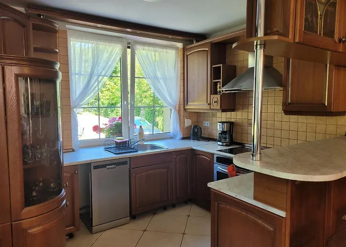 Dom Majka Z 5 Sypialniami *